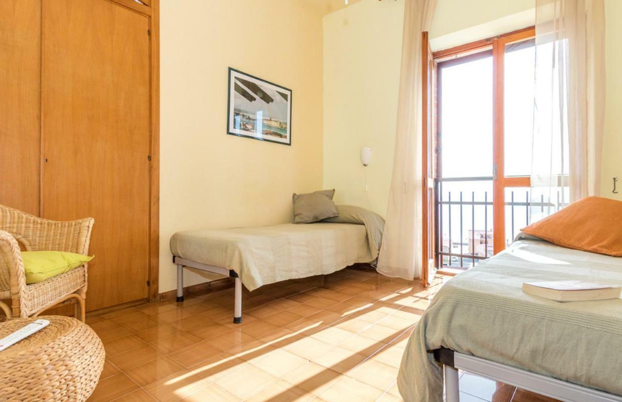 Mare Lughente Bed & Breakfast S'archittu Bagian luar foto