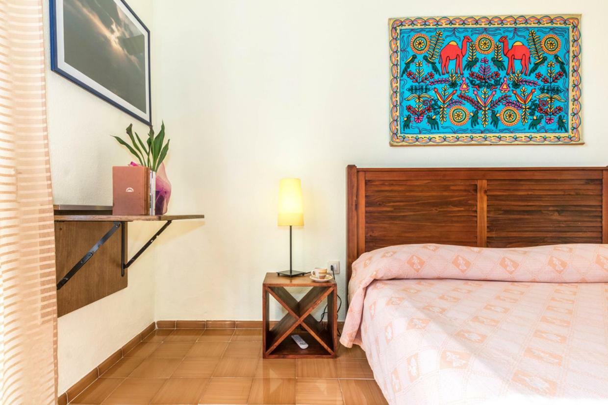 Mare Lughente Bed & Breakfast S'archittu Bagian luar foto